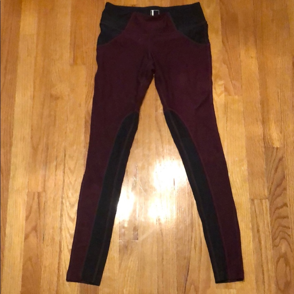 Mondetta Leggings XS Maroon